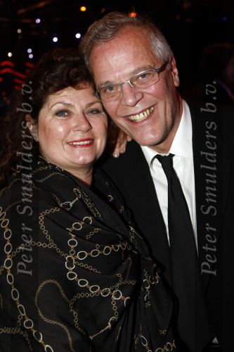 Hilversum 5 maart 2009
Uitreiking van de gouden harpen in studi 21. Moeder Yolanthe Cabau v Kasbergen met man
Peter Smulders bv