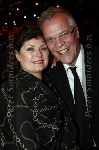 Hilversum 5 maart 2009
Uitreiking van de gouden harpen in studi 21. Moeder Yolanthe Cabau v Kasbergen met man
Peter Smulders bv