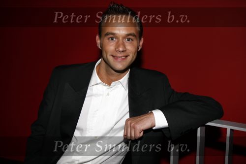 Rotterdam 20 april 2008
Premiere Les Miserables in het nieuwe luxor . Zanger Edwin
Peter Smulders bv