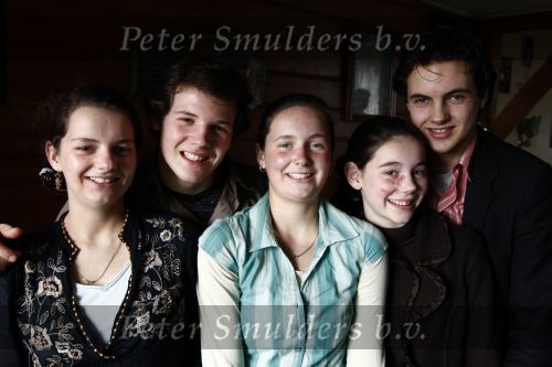 Zwolle 14 maart 2009
Thuis op bezoek bij de familie pondman. Vader Franciscus met zijn kinderen Lili Liza Lonne Walther en Alain Pondman.
Peter Smulders bv