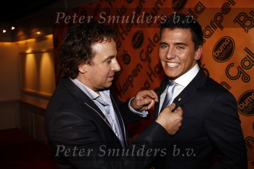 Hilversum 5 maart 2009
Uitreiking gouden buma harpen in studi 21. Jan Smit krijgt uit handen van Marco Borsato de ouvre award. Yolanthe Cabau v Kasbergen presenteert het programma   
Peter Smulders bv