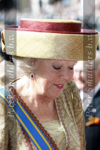 Den Haag 18 september 2007
Koningin Beatrix Prins Willem Alexander Maxima Prinses Margriet Pieter v Vollenhoven Prins Constantijn en Prinses Laurentien bij prinsjesdag met de gouden koets.