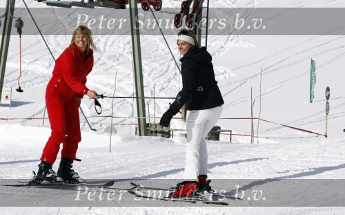 Lech 16 februari 2009
Fotosessie met de koninklijke familie in Oberlech. Koningin Beatrix Prins Willem Alexander Prinses Maxima Amalia Alexia Ariane Prins Constantijn Prins es Laurentien Claus Cazimir Eloise en  Leonore.
Peter Smulders bv