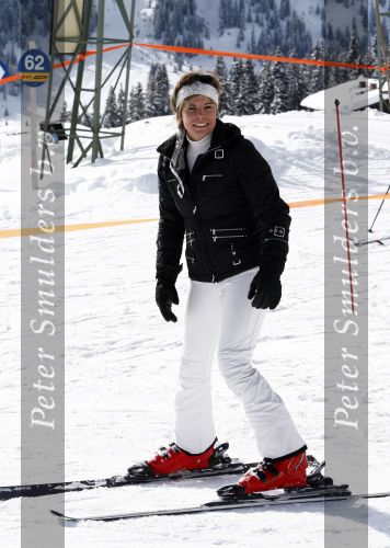 Lech 16 februari 2009
Fotosessie met de koninklijke familie in Oberlech. Koningin Beatrix Prins Willem Alexander Prinses Maxima Amalia Alexia Ariane Prins Constantijn Prins es Laurentien Claus Cazimir Eloise en  Leonore.
Peter Smulders bv