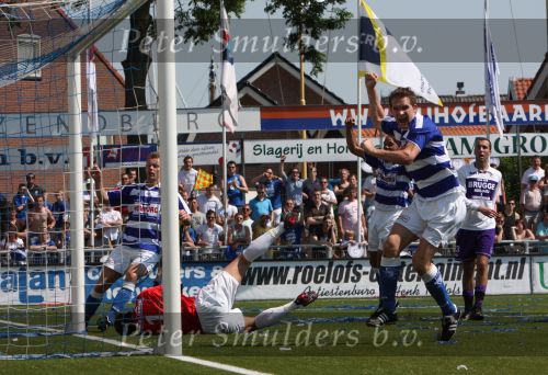 Spakenburg, 10 Mei 2008
Kampioenswedstrijd v.v. Spakenburg-LRC Leerdam, eindstand 4-1 en Spakeburg kampioen van de eerste Klasse B Zaterdag Amateur