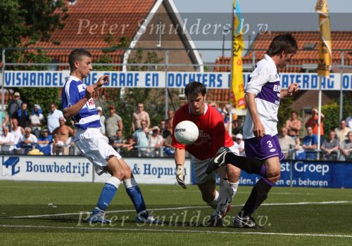 Spakenburg, 10 Mei 2008
Kampioenswedstrijd v.v. Spakenburg-LRC Leerdam, eindstand 4-1 en Spakeburg kampioen van de eerste Klasse B Zaterdag Amateur