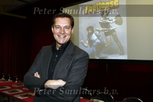 Amsterdam 1 december 2008
Eerste repetitiedag footloose in de focus studios. Roel Vente en Albert Verlinde produderen hem en in de hoofdrollen spelen Kim Lian v d Mey William Spaaij Roy Kullick Talita Angwarmasse Nadine v d Kuyp Vincent de Lusenet Jeroen Phaff en Janke Dekker.
Peter Smulders bv