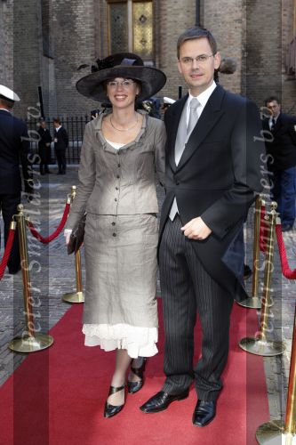 Den Haag 19 september 2007
Prinsjesdag op het binnenhof met de ministers en staatssecretaressen met hoedjes Andre Rouvoet met vrouw