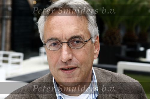 Naarden 6 oktober 2008
Presentatie boek Catherine Keyl bij het arsenaal.Andries Knevel
Peter Smulders bv