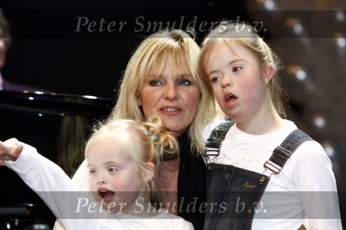 Haarlem 26 november 2008
Wendy v Dijk en Sipke Jan Bousema bij presentatie boek met foto\'s van kinderen met het syndroom van Down. Angela  Kramer Sjeel van de Dolly dots
Peter Smulders bv