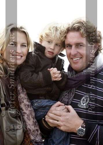 Bloemendaal 11 oktober 2008
Max Smulders Anouk Smulders en Edwin Smulders op het strand in Bloemendaal
