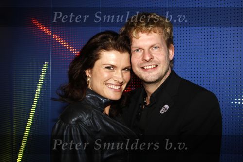 Gouda 17 november 2008
Premiere Boeing Boeing met Jon v Eerd Lone v Roosendaal Wilbert Gieske en Dominique v Vliet. Anouk v Nes met man
Peter Smulders bv