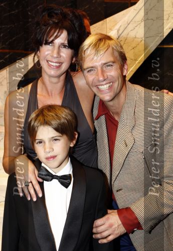 Amsterdam 10 oktober 2008
Premiere Sunset Boulevard met Simone Kleinsma en Antonie Kamerling in carre. isa Hoes Merlijn en Guus Verstraete
Peter Smulders bv