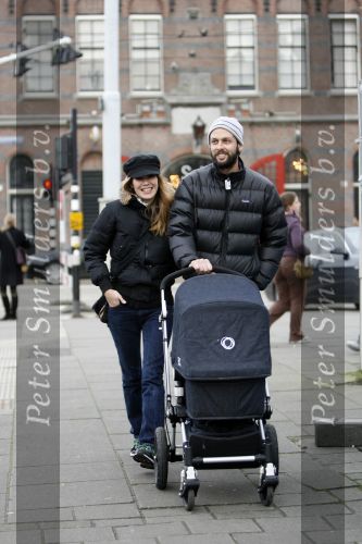 Amsterdam 8 januari 2008
Beertje v Beers met man  achter de kinderwagen.