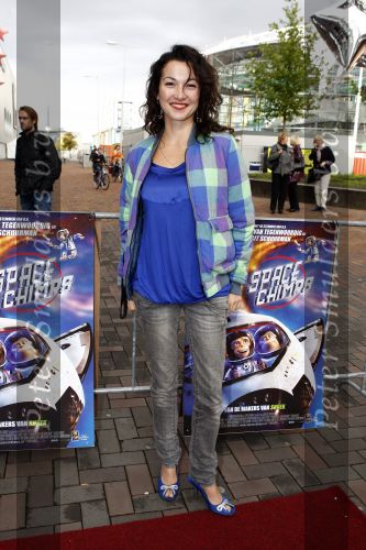 Amsterdam 4 oktober 2008
Premiere Space Champs in Pathe Arena. Birgit Schuurman met de jeugd van tegenwoordig
Peter Smulders bv