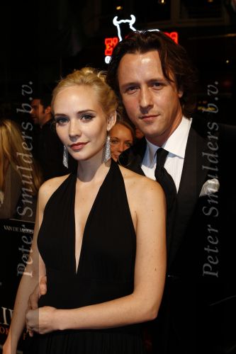 Amsterdam  13 oktober 2008
premiere  Bride flight in tuschinski. Daan Schuurmans en Bracha v Doesburgh
Peter Smulders bv