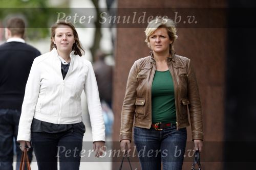 Amsterdam 28 april 2008
Caroline Tensen met haar dochter Lotte aan het winkelen in Amsterdam.
Peter Smulders bv