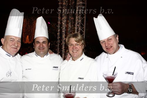 18 December 2008 Kerst/Nieuwjaarsborrel Princess

Foto Peter Smulders BV Eindhoven