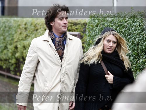 Den Haag 15 november 2008
Begrafenis Wik Jongsma in Den Haag. casper v Bohemen met vrouw
Peter Smulders bv