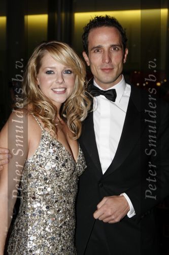 Rotterdam 16 december 2007
premiere Evita in het nieuwe Luxor theater. Chantal Janzen met vriend Marco
Peter Smulders bv