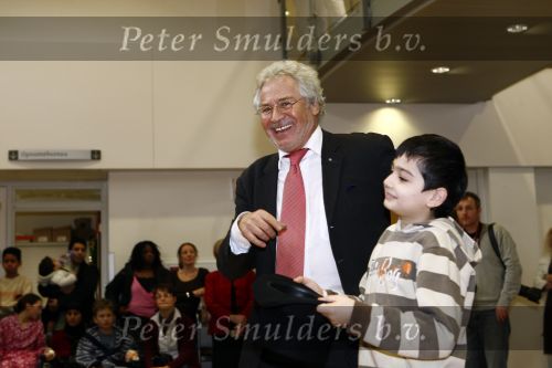 Den Haag 19 december 2008
Het Russisch staatscircus treedt op in het Juliana kinderziekenhuis. Charly Borra
Peter Smulders bv