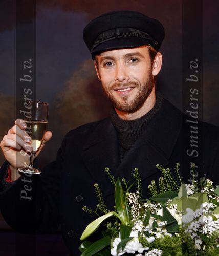 Zaandam 7 december 2008
Premiere op hoop van zegen met oa Ben Cramer en Charly Luske.
Peter Smulders bv