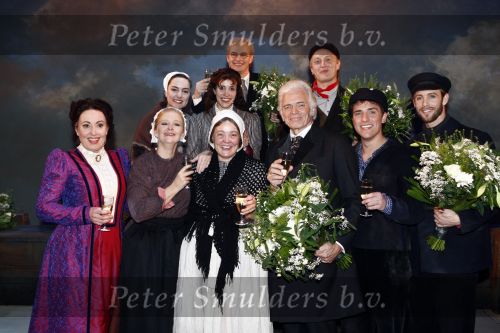 Zaandam 7 december 2008
Premiere op hoop van zegen met oa Ben Cramer en Charly Luske.
Peter Smulders bv