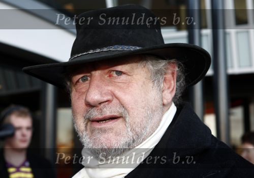 Zaandam 7 december 2008
Premiere op hoop van zegen. Chiem v Houweninge JR en Sr met zijn vrouw Marina
Peter Smulders bv