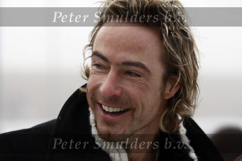 Biddinghuizen 23 december 2008
eerste dag van de film de hel van 63 op de schaatsbaan in Biddinghuizen met Henk Gemser Chris Zegers Cas Jansen en Chava voor in t Holt.
Peter Smulders bv