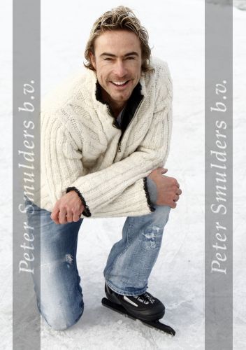 Biddinghuizen 23 december 2008
eerste dag van de film de hel van 63 op de schaatsbaan in Biddinghuizen met Henk Gemser Chris Zegers Cas Jansen en Chava voor in t Holt.
Peter Smulders bv