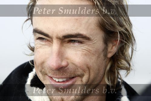 Biddinghuizen 23 december 2008
eerste dag van de film de hel van 63 op de schaatsbaan in Biddinghuizen met Henk Gemser Chris Zegers Cas Jansen en Chava voor in t Holt.
Peter Smulders bv