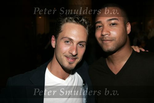 Amsterdam 16 september 2005
Premiere Aram v d Rest en Josine v Dalsum.
Christoph Haddad en Everon Jackson.
Peter Smulders bv