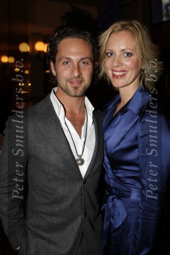 Kaatsheuvel 24 november 2007
Premiere Assepoester in de efteling. Christoph Haddad met vriendin
Peter Smulders bv