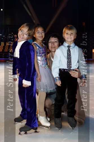 Amsterdam 9 december 2008
Opnames voor sterren kinderen dansen op het ijs. Christian Jan en Mariska Bauer zwanger
Peter Smulders bv