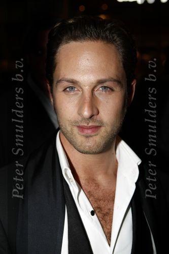 Amsterdam 17 november 2008
Premiere Oorlogswinter in Tuschinski. Christoph Haddad
Peter Smulders bv
