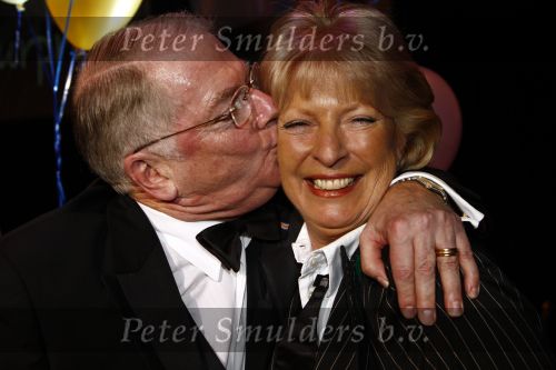 Zeist 27 december 2008
45 jarig artiesten jubileum van Ronnie Tober in he Fygi theater.Ciska Peters
Peter Smulders bv