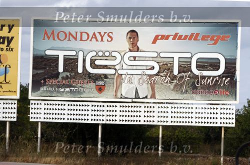 Ibiza juli 2008 
billboards van Armin v Buuren en Tiesto op ibiza.
Peter Smulders bv