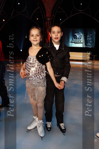 Amsterdam 9 december 2008
Opnames voor sterren kinderen dansen op het ijs. klein zoon Klaas Wilting Daan Wilting
Peter Smulders bv