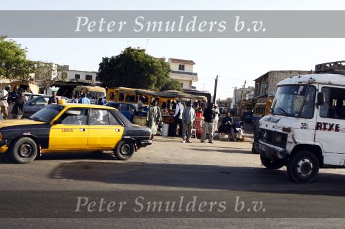 Dakar 23 maart 2008
Straatbeeld in Dakar waar de heroes legend eindigt. 
Peter Smulders bv