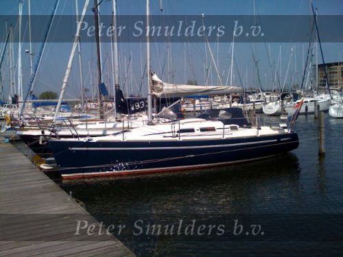 10 Mei 2008
De Zeilboot van Dirk Hessel van de Meer liggend in Marina Muiderzand Jachthaven in Almere