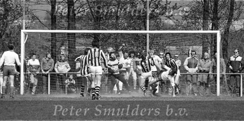 Duizel, 29 April 1984
Dosko-De Valk, eindstand 4-4
Foto Peter Smulders BV
