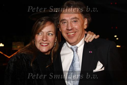18 December 2008 Kerst/Nieuwjaarsborrel Princess
Ed Nijpels met zijn vrouw
Foto Peter Smulders BV Eindhoven