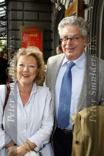 Amsterdam 16 juli 2008
Premiere Bolshoi Ballet in Carre. 
Ed v Thijn met zijn vrouw