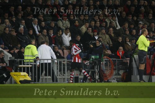 Eindhoven, 12 December 2007
Champions League wedstrijd PSV-Internationale Milan, eindstand 0-1 Seizoen 2007/2008
Rood voor Edison Mendez