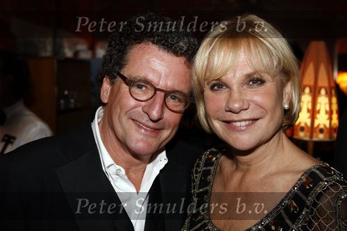 Amsterdam 13 oktober 2008
 Monique v d Ven en Edwin   de Vries  bij premiere Bride flight in tuschinski.
Peter Smulders bv