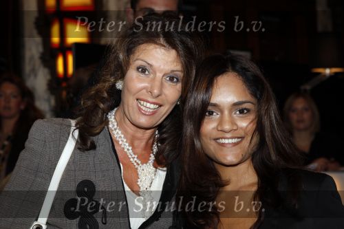 Amsterdam 4 oktober 2007
Premiere commercial Nespresso in Tuschinski. Elaine Vis met ...