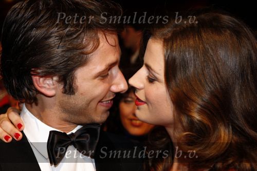 Amsterdam  13 oktober 2008
premiere  Bride flight in tuschinski.Elise Schaap met vriend
Peter Smulders bv