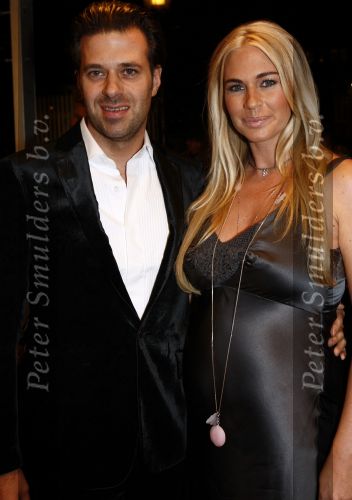 Amsterdam 24 oktober 2008
Uitreiking televizierring 2008 in Carre.Ellemieke Vermolen zwanger met haar man Sergio Herman
Peter Smulders bv