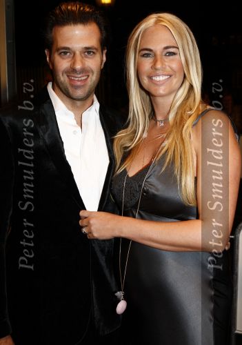 Amsterdam 24 oktober 2008
Uitreiking televizierring 2008 in Carre.Ellemieke Vermolen zwanger met haar man Sergio Herman
Peter Smulders bv