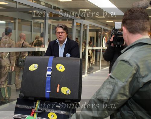 Eindhoven, 25 Maart 2008
Emile Ratelband op weg naar Afghanistan
Foto Peter Smulders BV